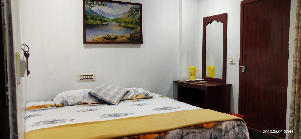 Floral Homestay Thekkady Zewnętrze zdjęcie