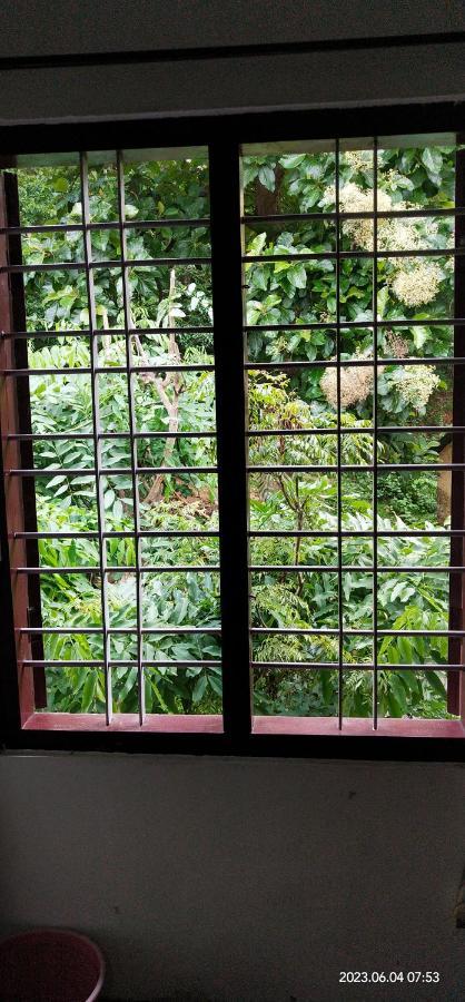 Floral Homestay Thekkady Zewnętrze zdjęcie